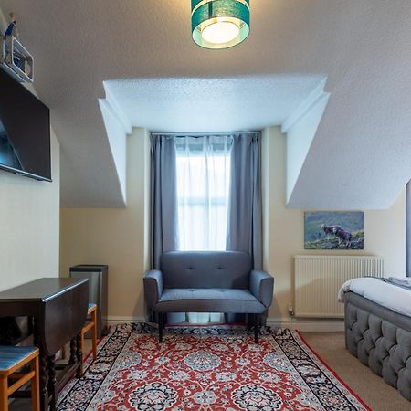 The Ambleside Apartments - Self Catering With Private Kitchen - Best For Location Eksteriør billede