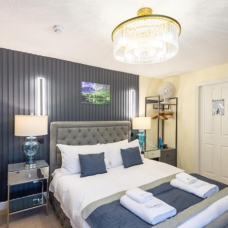 The Ambleside Apartments - Self Catering With Private Kitchen - Best For Location Eksteriør billede