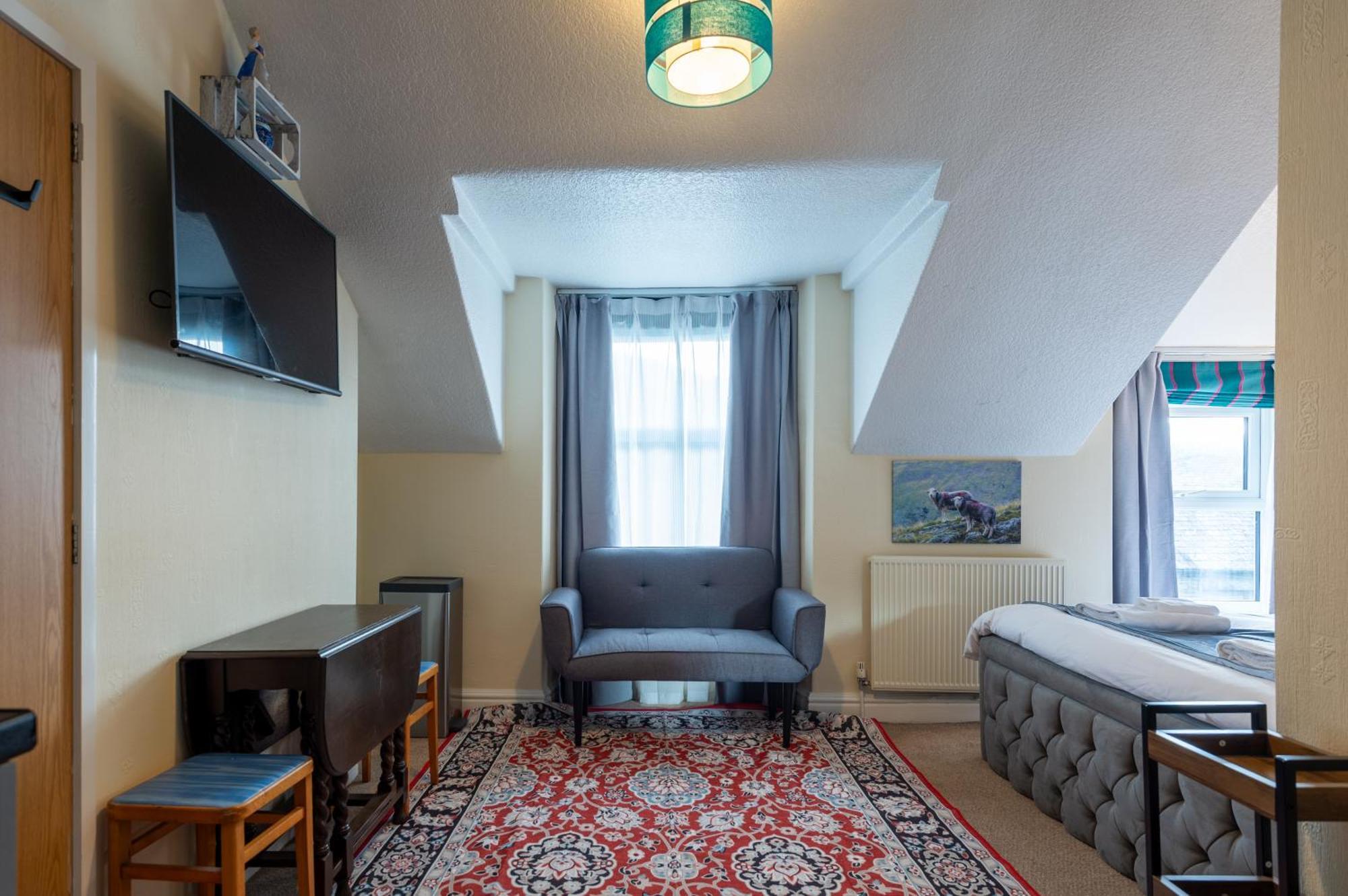 The Ambleside Apartments - Self Catering With Private Kitchen - Best For Location Eksteriør billede